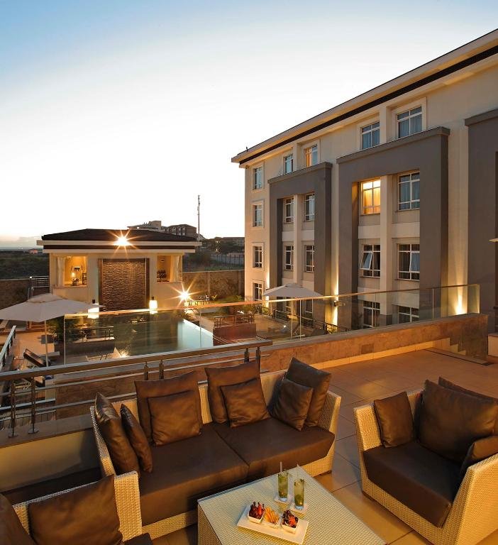 Eka Hotel Nairobi - Modern Accommodation Near Jomo Kenyatta International Airport